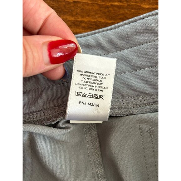 FIGS Women’s Sz S Technical Collection Jogger Scrubs Gray Maroon Drawstring - Picture 7 of 8